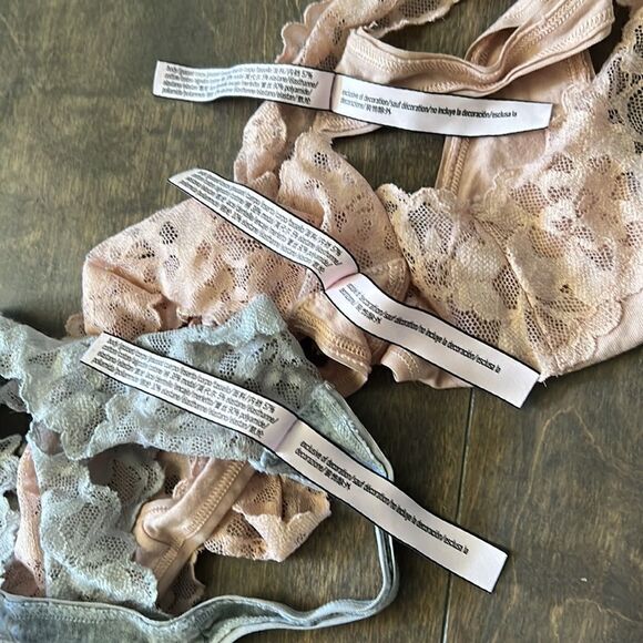 Victoria’s Secret thing string 3 Lot bundle - Picture 6 of 11
